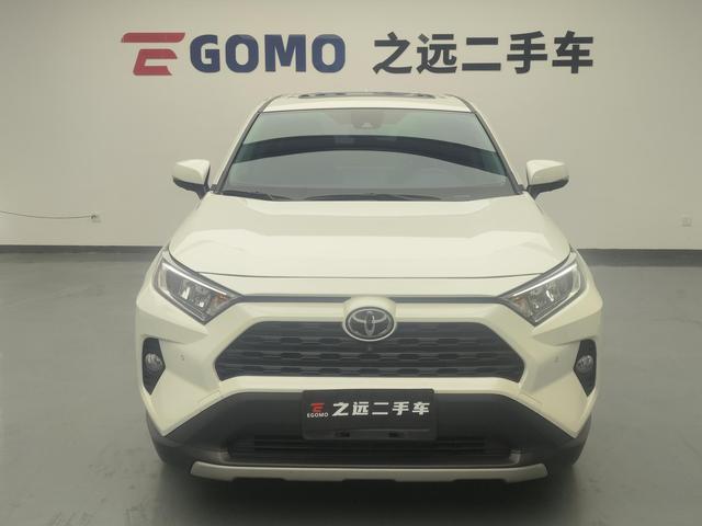 Toyota RAV4 2020 2.0L CVT 2WD Fashion – фото 3