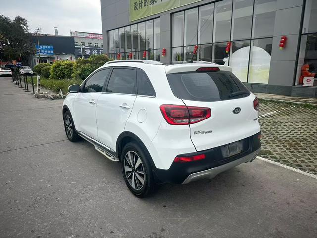Kia Seltos 2015 модификация 1.6T автоматическое 2WD DLX – фото 7