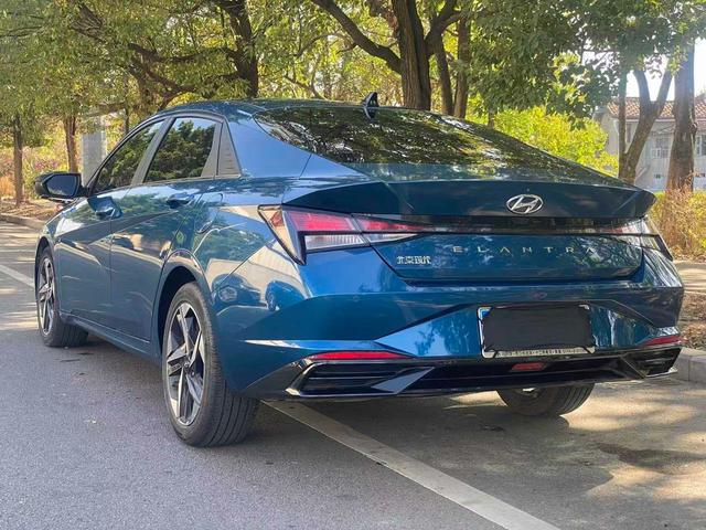 Hyundai Elantra 2022 1.5L CVT GLX Elite – фото 7
