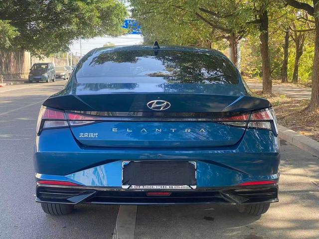 Hyundai Elantra 2022 1.5L CVT GLX Elite – фото 9
