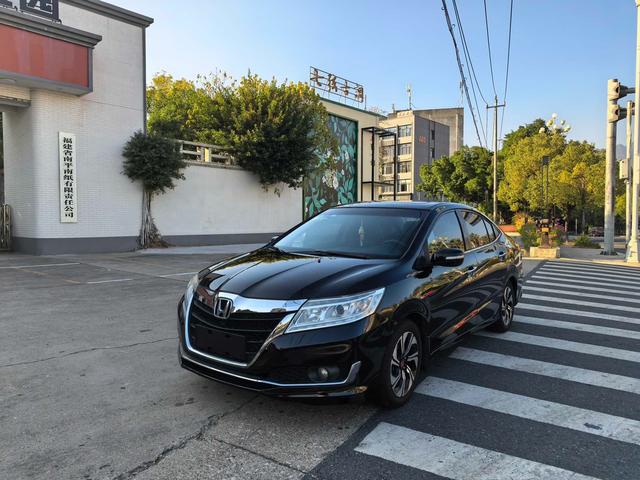 Honda Lingpai 2016 1.8L CVT Luxury – фото 1