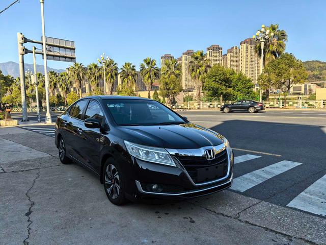 Honda Lingpai 2016 1.8L CVT Luxury – фото 2