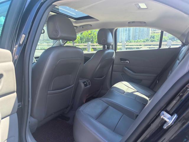 Chevrolet Malibu 2014 2.0L Automatic Comfort – фото 4