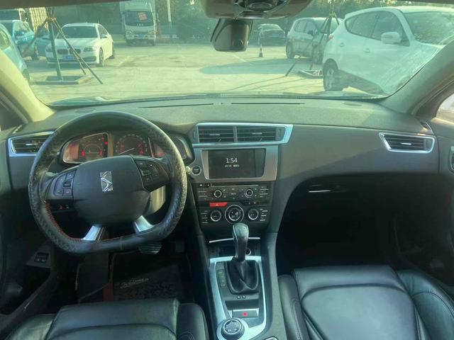 DS 6 2016 1.6T Luxury THP160