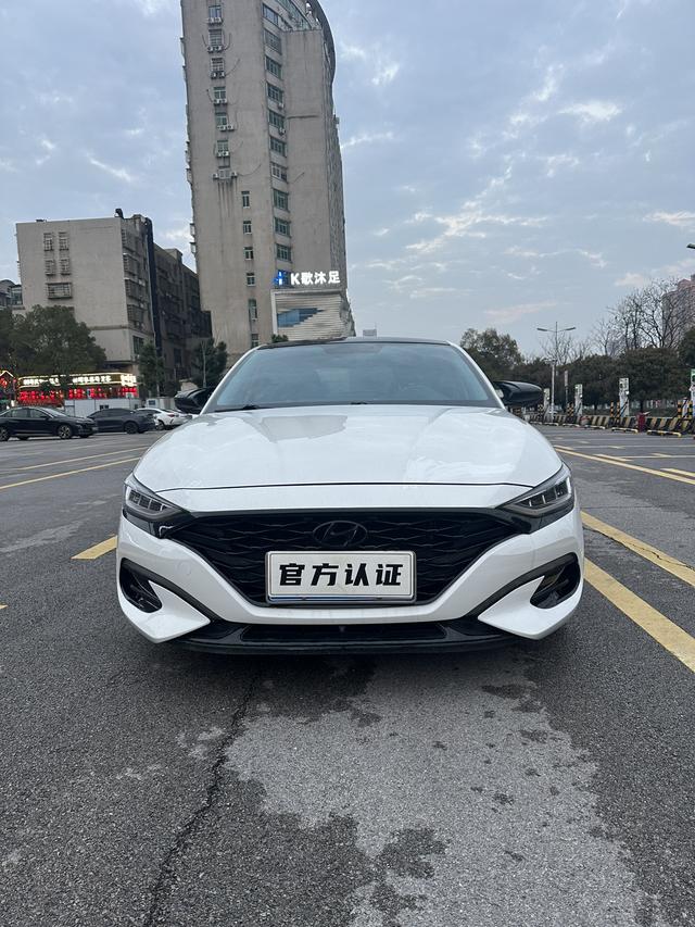 Hyundai LaFesta 2019 280TGDi Sport China VI – фото 2