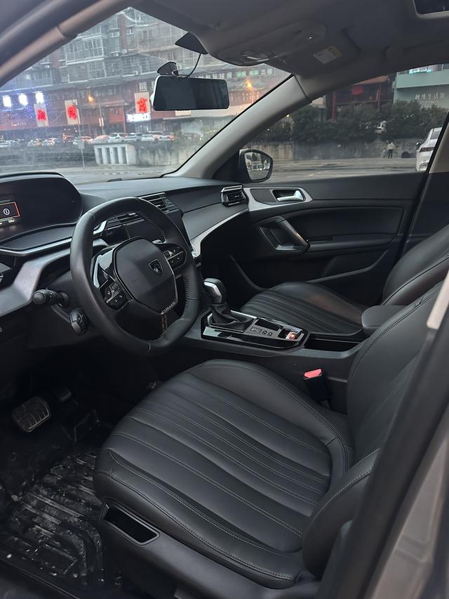 Peugeot 508 2013 2.0L 2nd Anniversary Automatic Sunroof Classic – фото 4