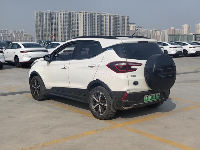 BYD Yuan EV Модель 2018 года EV360 Smart Connect Chevrolet Trax тип – фото 8