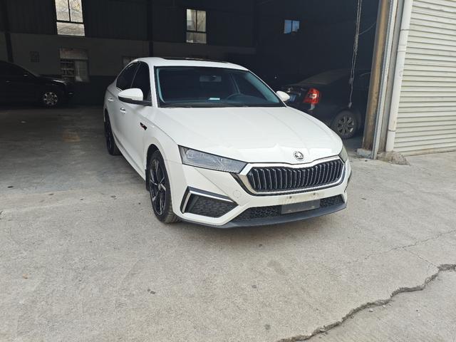 Skoda Octavia Раздел 2023 PRO TSI280 DSG Exclusive Edition – фото 3