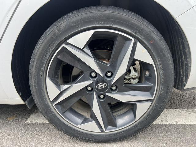 Hyundai Elantra 2021 1.5L CVT GLX Elite – фото 15