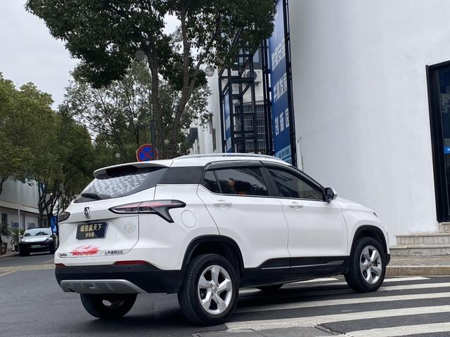 Baojun 510 Модель 2019 года 1.5L Manual Luxgen Xiang тип National V – фото 7