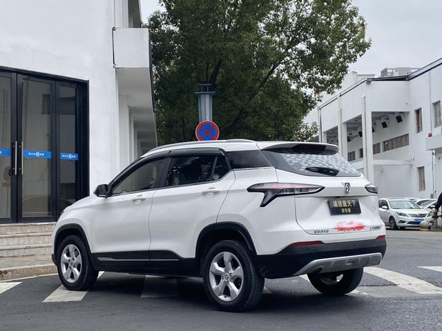Baojun 510 Модель 2019 года 1.5L Manual Luxgen Xiang тип National V – фото 9