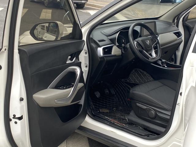 Baojun 510 Модель 2019 года 1.5L Manual Luxgen Xiang тип National V – фото 10