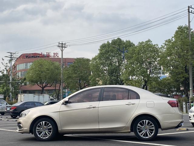 Geely Emgrand Модель 2019 года Leading Edition 1.5L Manual Luxury Country VI – фото 5