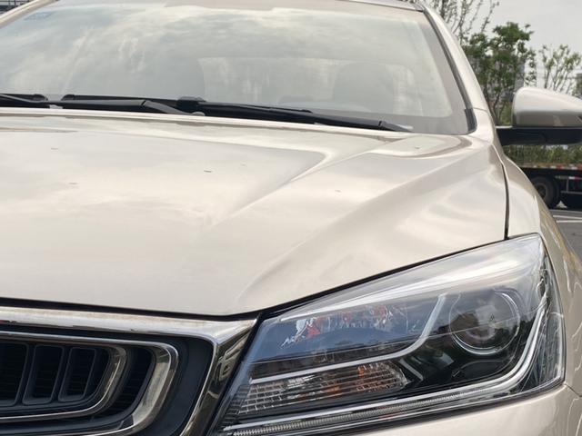 Geely Emgrand Модель 2019 года Leading Edition 1.5L Manual Luxury Country VI – фото 15