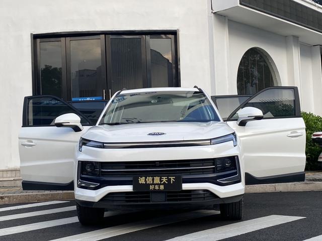 Jiayue X4 Модель 2020 года 1.5T Manual Transcendent
