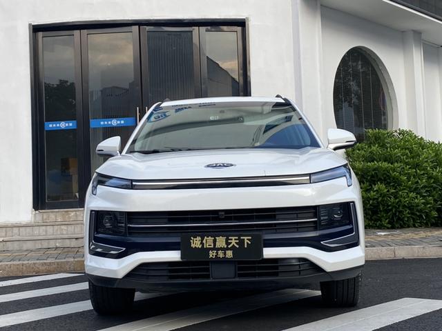 Jiayue X4 Модель 2020 года 1.5T Manual Transcendent