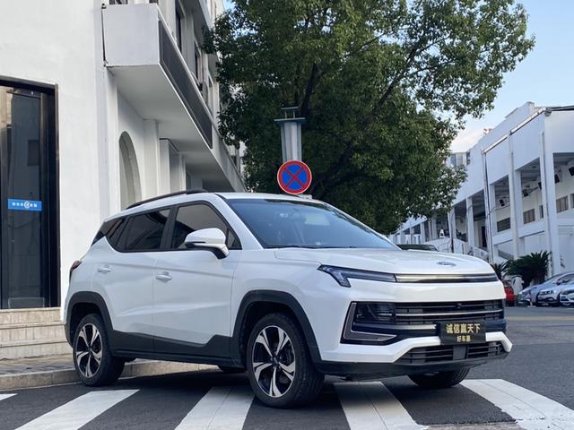Jiayue X4 Модель 2020 года 1.5T Manual Transcendent