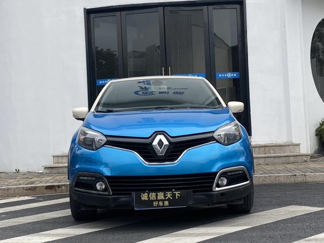 Captur Imported 2015 модификация 1.2T автоматическое Com f ort Fresh Edition