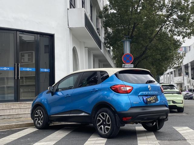Captur Imported 2015 модификация 1.2T автоматическое Com f ort Fresh Edition – фото 9