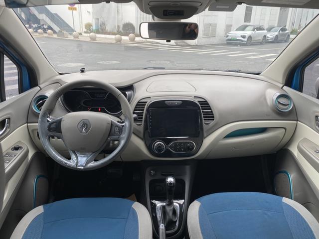 Captur Imported 2015 модификация 1.2T автоматическое Com f ort Fresh Edition – фото 11
