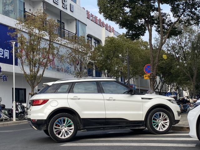Landwind X7 2016 модификация 2.0T Panorama Premium Edition – фото 5