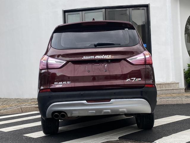 SWM X7 Модель 2018 года 1.5T автоматическое Smart Connect тип 7 seat – фото 6