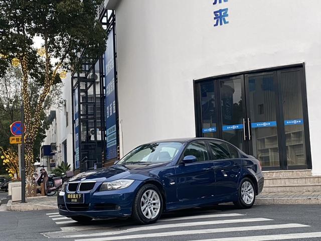 BMW 3 Series 2008 модификация 320i Dynamic – фото 1