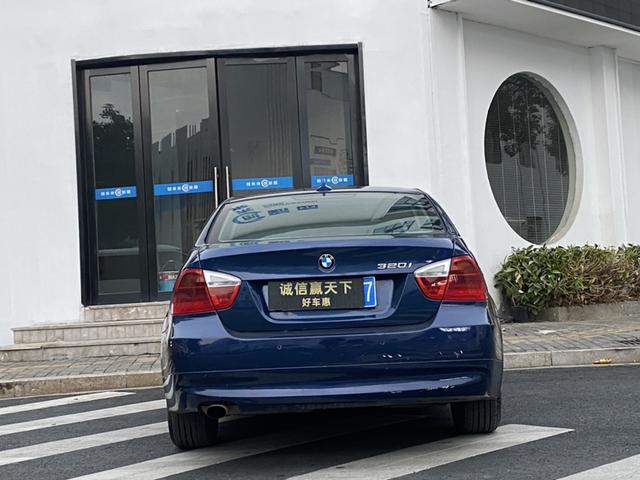 BMW 3 Series 2008 модификация 320i Dynamic – фото 8