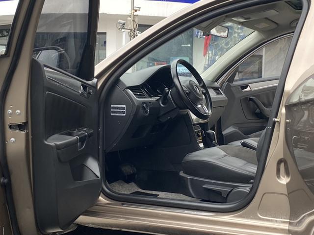 Volkswagen Bora 2016 1.6L Automatic Comfort – фото 9