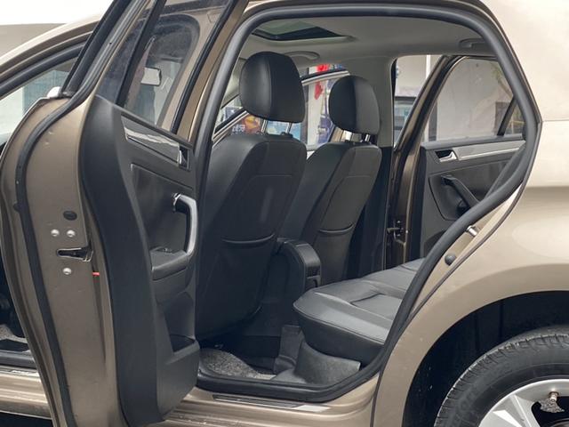 Volkswagen Bora 2016 1.6L Automatic Comfort – фото 12