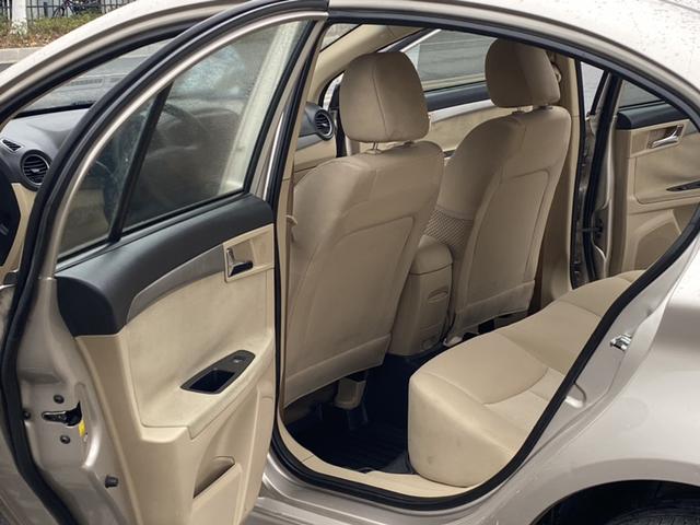 Roewe 350 2015 модификация 1.5L Manual Exclusive Edition – фото 14