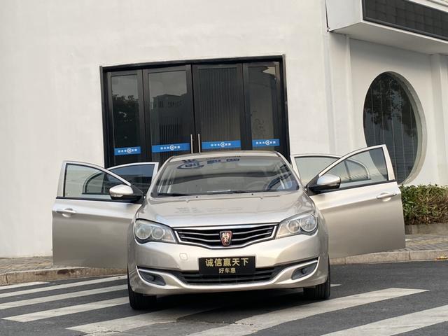 Roewe 350 2015 модификация 1.5L автоматическое Exclusive Edition – фото 2