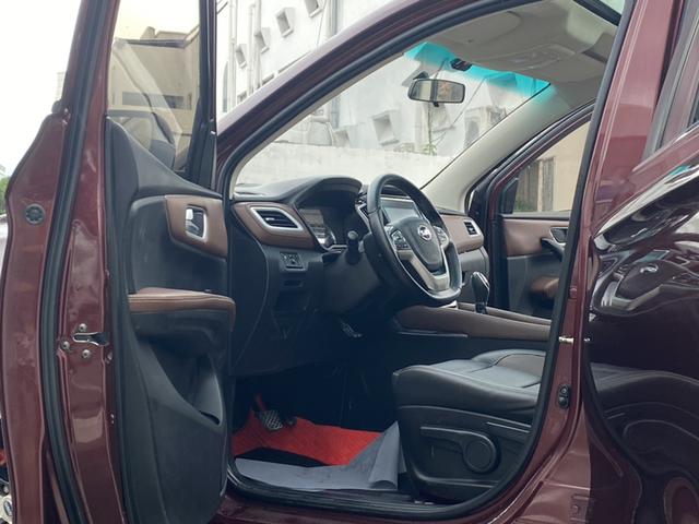 SWM X7 Модель 2018 года 1.5T автоматическое Smart Connect тип 7 seat – фото 10