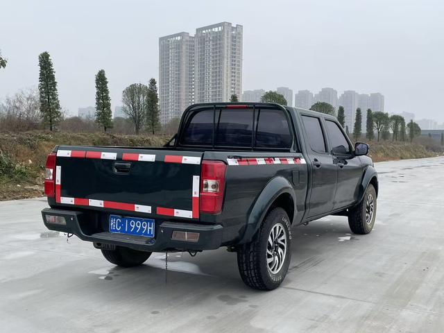 Ruiqi 2017 модификация 2.5T дизель 4WD Standard type ZD25 T5