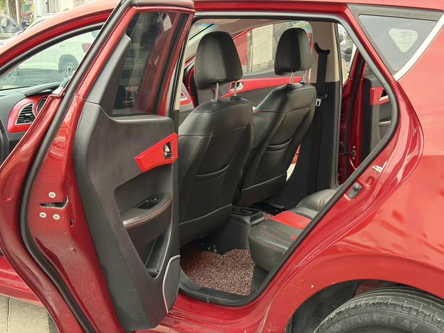 Rui f eng S2 2016 модификация 1.5L CVT Luxury Intelligent Двухцветный Edition – фото 14