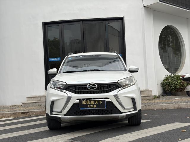 Landwind X2 2017 модификация 1.6L автоматическое Sebring Edition
