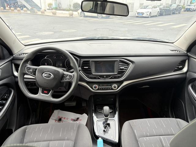 Landwind X2 2017 модификация 1.6L автоматическое Sebring Edition – фото 10
