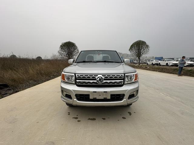 Ruiqi 2016 модификация 2.5T дизель 2WD ZD25TCI