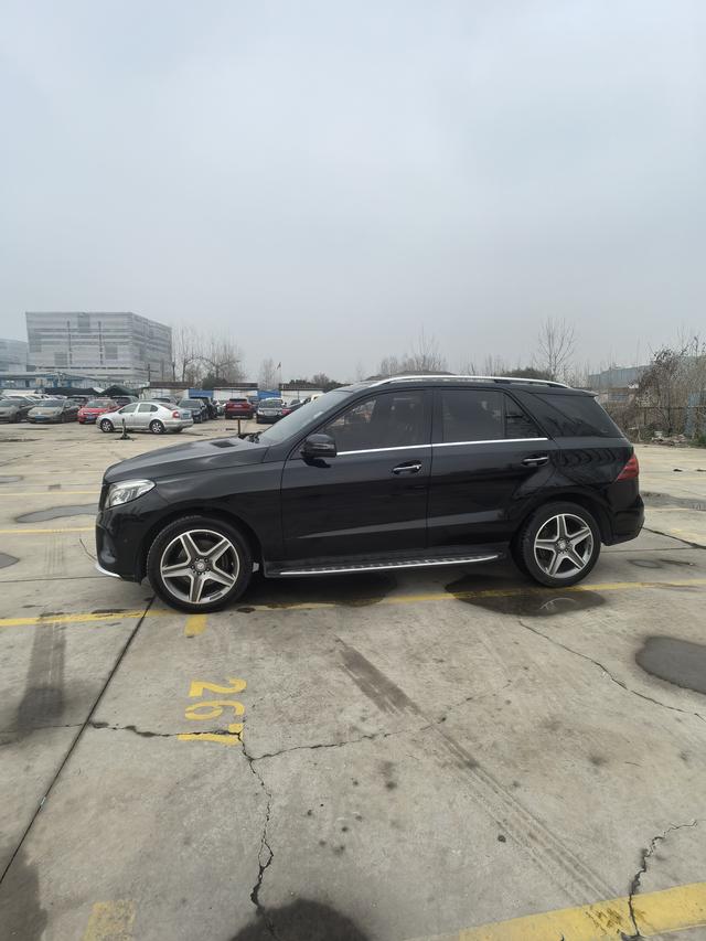 Mercedes-Benz GLE Imported 2017 модификация GLE 400 4MATIC – фото 9