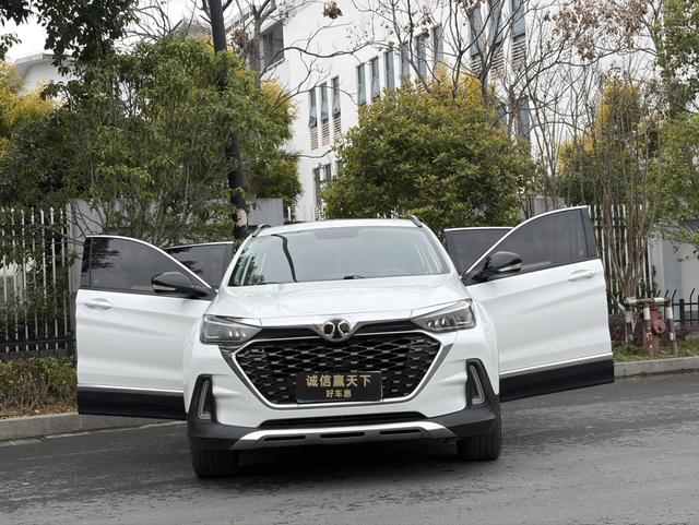 Zhixing 2019 1.5T CVT New Smart Enjoy Edition China VI – фото 2