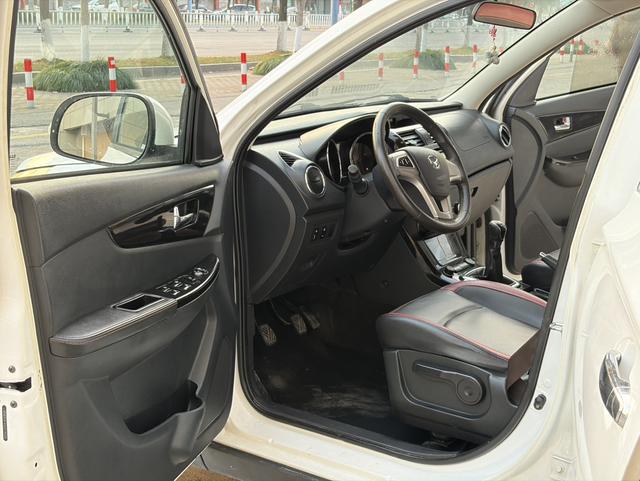 BAIC Huansu S3 2016 модификация 1.5L Manual Basic National V – фото 8