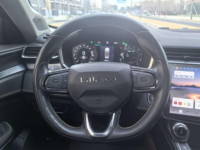 Lynk & Co 01 2023 2.0TD 2WD Pro – фото 27