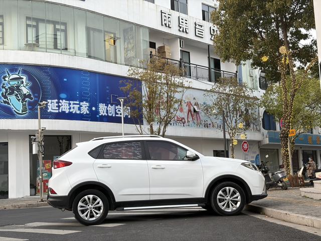 MG GS 2016 1.5TGI Manual Value – фото 6
