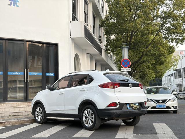 MG GS 2016 1.5TGI Manual Value – фото 9
