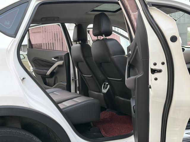 MG GS 2016 1.5TGI Manual Value – фото 13