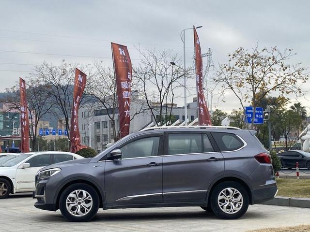 SWM G05 Модель 2019 года 1.5T автоматическое Prestige – фото 5