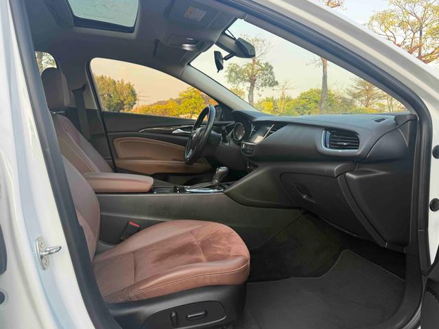 Buick Regal 2019 20T Elite China VI – фото 4