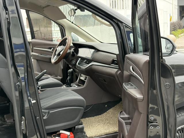 Ruishi Wangpai M7 Раздел 2023 1.6L Creative Edition Manual Long axis 7 seat – фото 12
