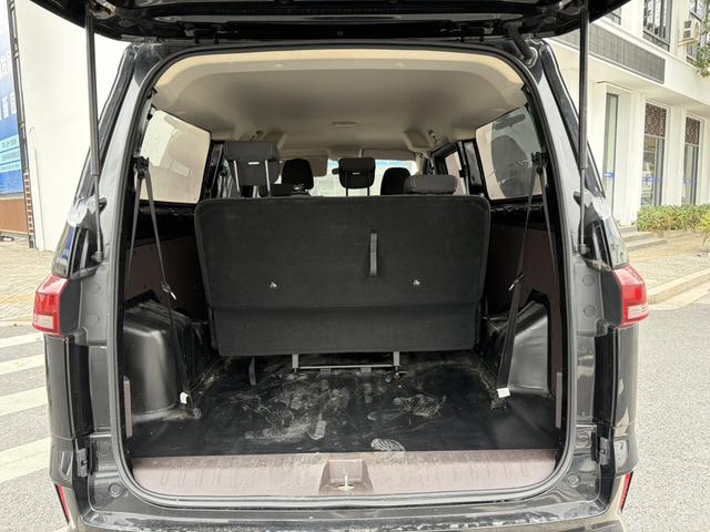 Ruishi Wangpai M7 Раздел 2023 1.6L Creative Edition Manual Long axis 7 seat – фото 15