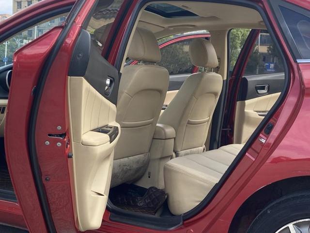 Changan Eado 2016 1.6L Manual Fashion – фото 11